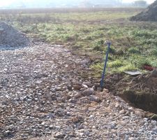 Col de cygne installé, l'eau est maintenant disponible.