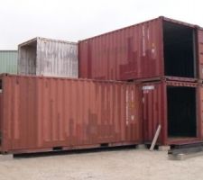 Assemblage des containers sur site