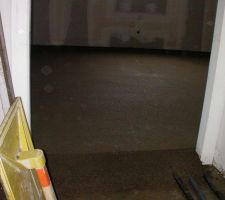 13 fevr : chapes des chambres du rdc