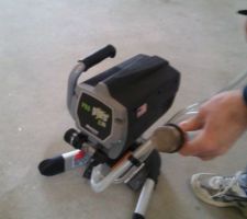 Machine a peindre airless leroy merlin 500?