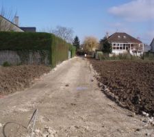 L'entr&eacute;e / sortie ? de notre futur rue