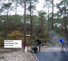 Le branchement des eaux us&eacute;es, plus haut que le terrain