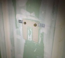 Arriv&eacute;e eau douche