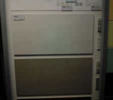 Choix de fa&iuml;ence pour la salle de bain. ( pose horizontale)