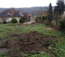 Vue du terrain apr&egrave;s nettoyage
