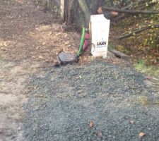 Signature chez le notaire en novembre, d&eacute;but des travaux. EDF et eau install&eacute;s.