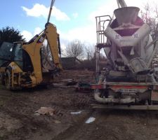 Avec toute la pluie que l'on a eu dans la région, le terrain a été un vrai terrain de boue!!
