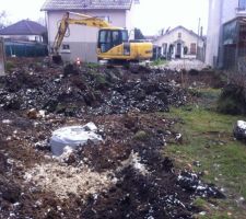 Puits d'eau pluviale sur l'arrière de la maison