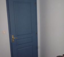 Peinture porte chambre 3 de Guillaume