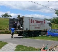 Camion internorm, livraison des menuiseries extérieures