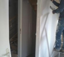 Placard sous l'escalier