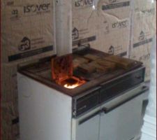 Un poêle pour chauffer la maison durant les travaux durant le chantier, ca ne fait pas de mal!