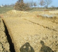 Le travail est quand m&ecirc;me propre, mais on a de la terre partout. Ah ! La vie de chantier !