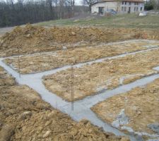 Et voil&agrave; les fondations sont coul&eacute;es.