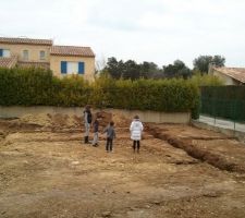 Notre grande famille courant dans les fondations.