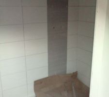 Salle de bain du haut, faience colorker vison et perle