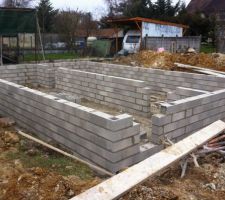 Reste les linteaux &agrave; poser