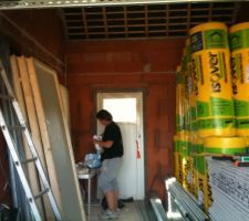 Mat&eacute;riel pour l'&eacute;tage, tout est rentr&eacute; dans le garage