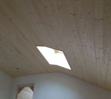 Loggia et hall d'entr&eacute;e