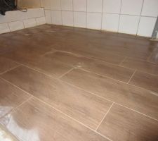 Carrelage SDE posé et jointé