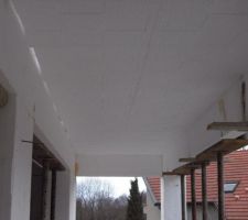 Dalle haute terrasse/plancher de la chambre