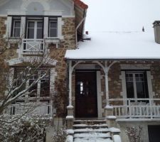 Maison sous la neige le 13 mars 2013