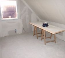 Une troisi&egrave;me chambre