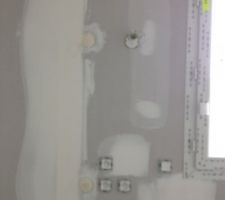 Correction d'emplacement pour d'autres prises et appliques dans la cuisine