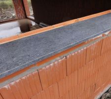 Appui de fenêtre en marbre effet cuir