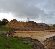 D&eacute;capage terrain, avec juste un peu de terre &agrave; d&eacute;gager!!