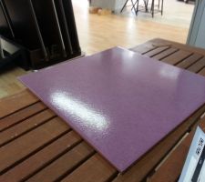 Carrelage de la salle de bain de l'étage.