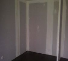 Futur placard chambre numero 3.