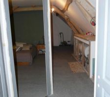 Couloir et chambre