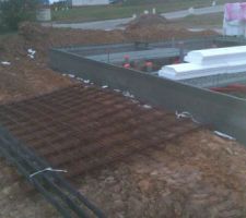 Avanc&eacute;e du vide sanitaire, plancher b&eacute;ton en poutrelle et entrevous en polystyr&egrave;ne