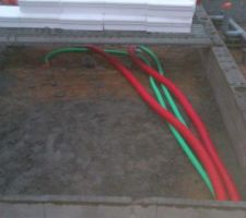 Avanc&eacute;e du vide sanitaire, plancher b&eacute;ton en poutrelle et entrevous en polystyr&egrave;ne