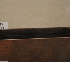 Fa&iuml;ence de la salle de bain vue de pr&egrave;s