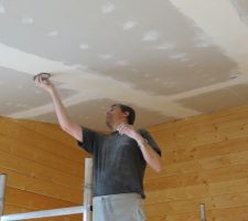 Je d&eacute;teste poncer...