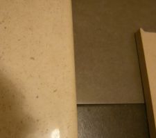 Nous allons choisir un des deux carrelages et une des deux pierre pour l'escalier