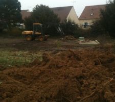 Le terrain de tennis a &eacute;t&eacute; compl&egrave;tement enlev&eacute;.