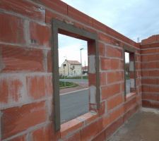 Les fen&ecirc;tres ont &eacute;t&eacute; finit vu de l'int&eacute;rieur