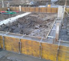 Le vide sanitaire vient d'être coulé