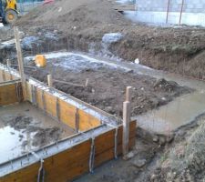 Le vide sanitaire vient d'être coulé