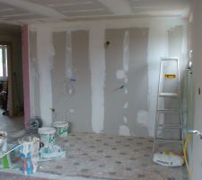 L'électricité arrive dans la cuisine