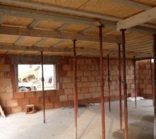 Plancher Seacbois    poutre noy&eacute;e