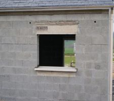 Bord de fen&ecirc;tre