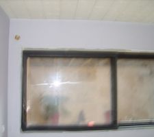 La chambre avec le soucis du volet roulant electrique qui ne marche pas