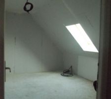 1er étage : chambre de fiston :)