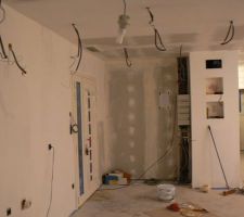 Placard d'entr&eacute;e avant...