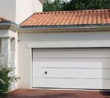 Porte de garage lisse