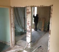 Cloison d&eacute;mont&eacute; entre SAM et salon